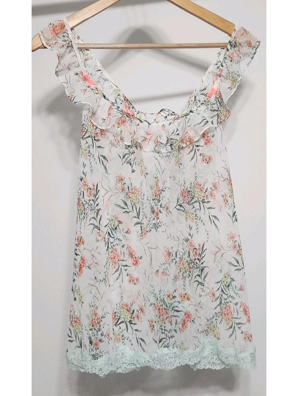 Victoria Secret Lingerie Top Small Sheer White Floral Bows